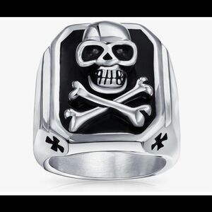 MENS STAINLESS STEAL SKULL & CROSS BONES RING SIZE 11.